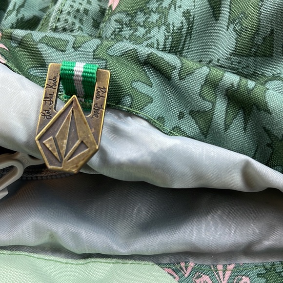 🌴🔆VOLCOM- SKI SNOWBOARD JACKET🔆🌴 - Picture 7 of 15